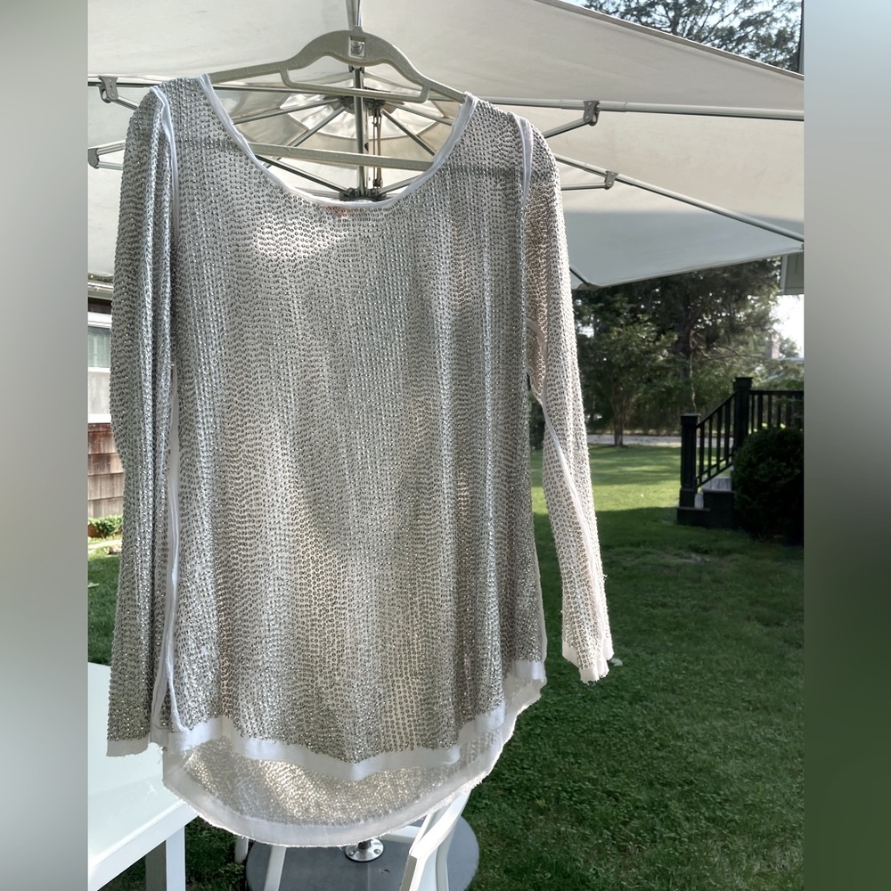 Rare Raw Edge Detail LS T Hand Sewn Antiq Slvr Tiny Sequin so SOFT w/stretch SzM